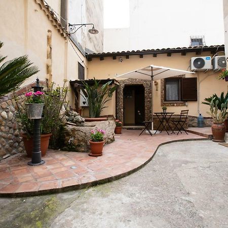 Casa Giorgia Villa Augusta Exteriör bild